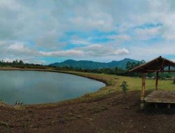Kelimutu: Danau Ajaib dengan 3 Warna dan 6 Destinasi Wisata Sekitar
