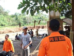 Siang Bolong Hancurkan Tiga Rumah di OKU Selatan