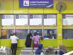 Baru Turun, Langsung Dibalikkan: Kisah Penumpang Terdampak KA Anjlok di Cirebon